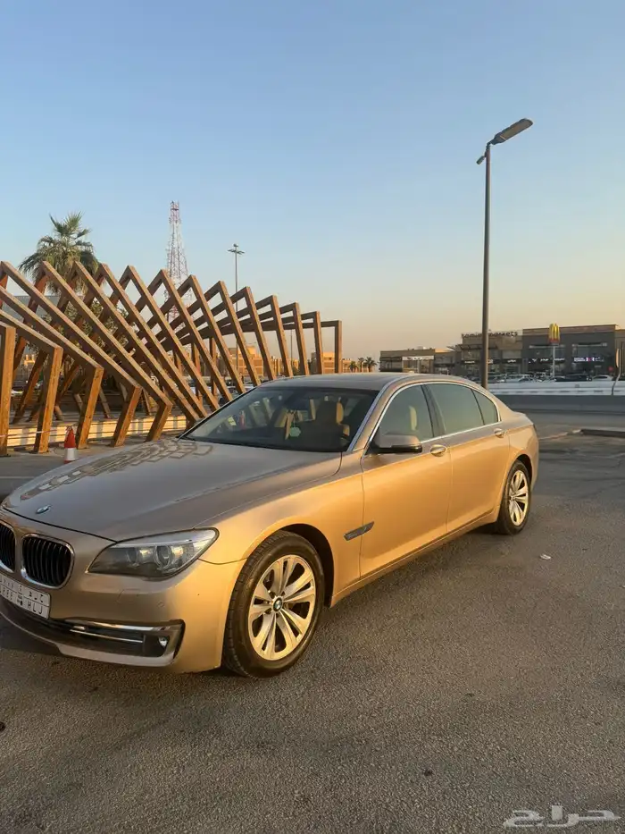 بي ام دبليو 730 مالك اول 0