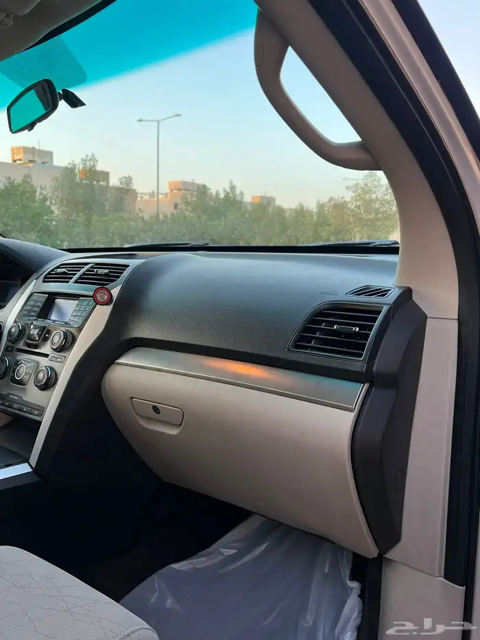 فورد اكسبلورر 2013 ( دبل بحالة الوكالة ) 27