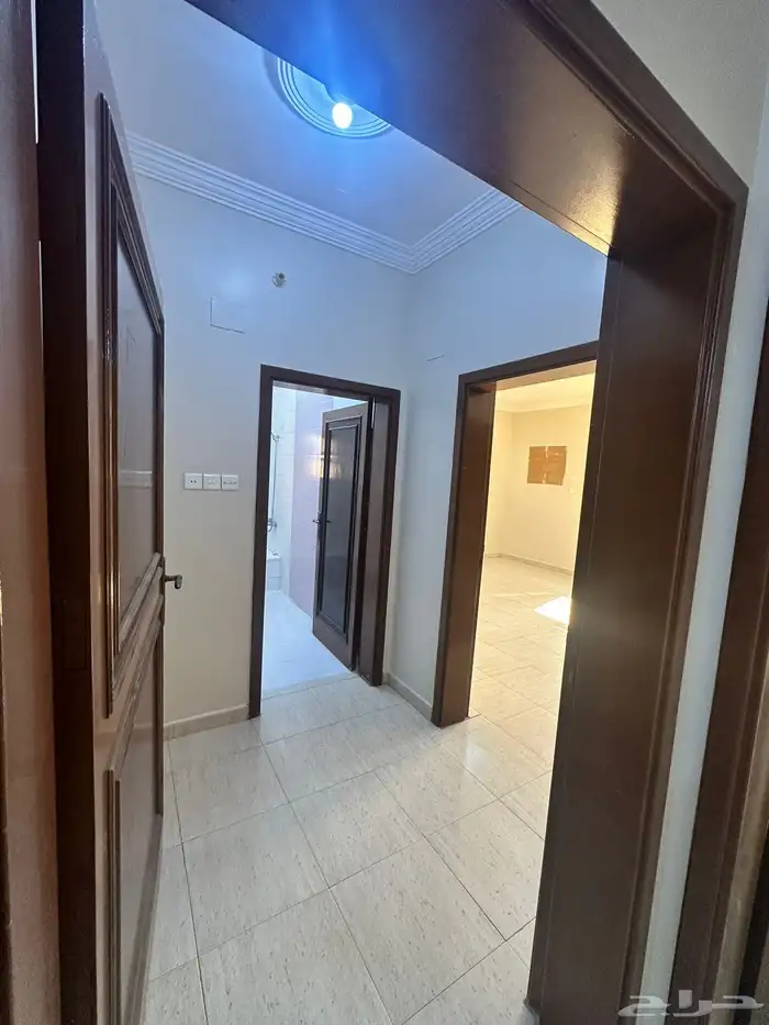 شقة 6 غرف للإيجار(البحيرات) 10