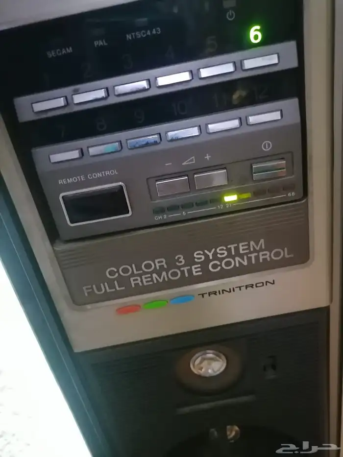 تلفزيون سوني خشبي قديم 5