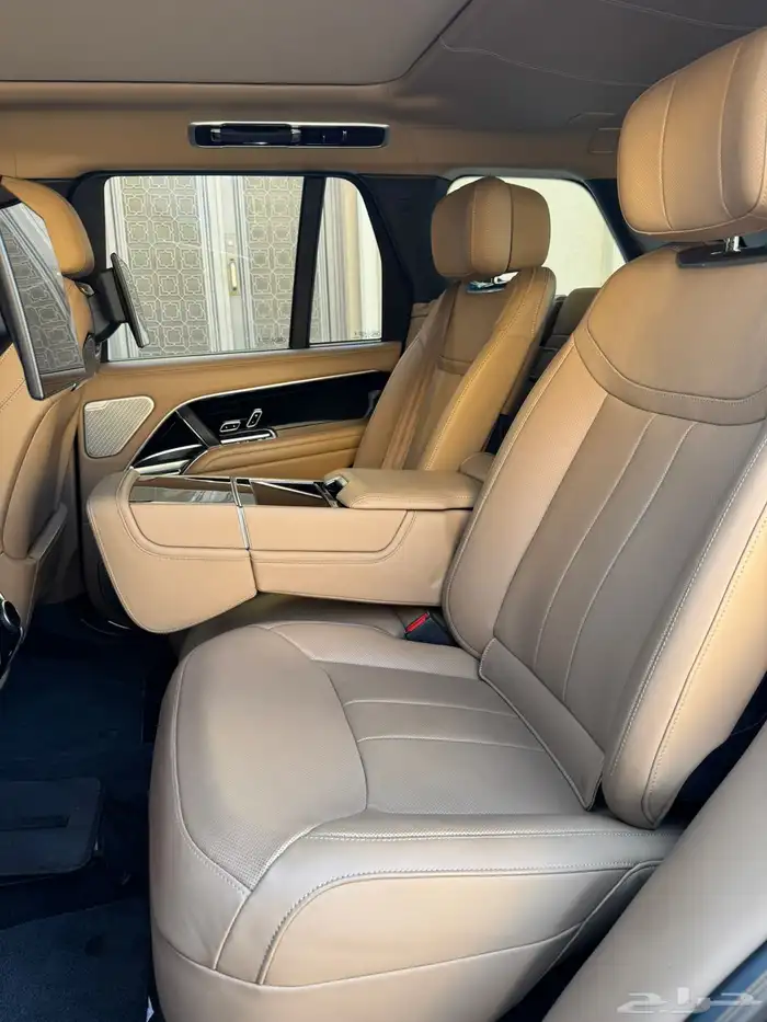 رنج روفر2024 اوتوباقرافي ناغي 15