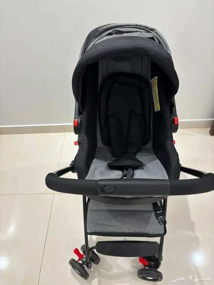 عربية اطفال نظيفة جدا  بسعر 450 مع كرسي هزاز صغير هدية مجانا 3