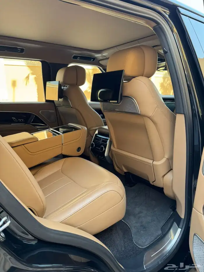 رنج روفر2024 اوتوباقرافي ناغي 14