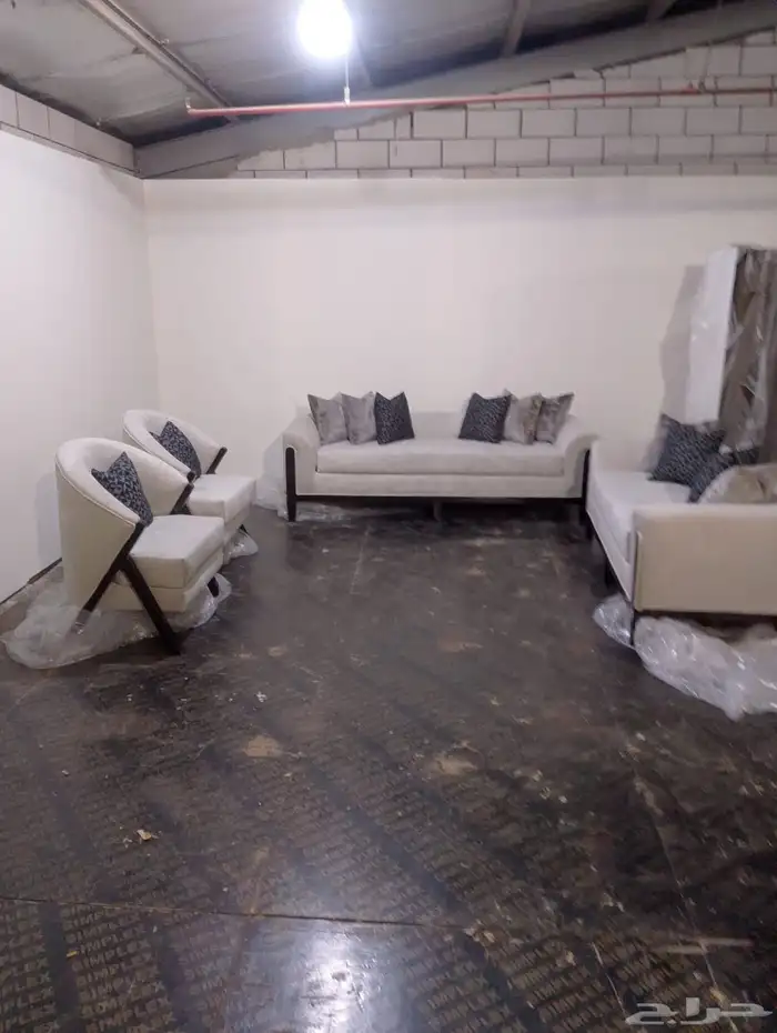 طقم كنب جديد من المصنع 2000 شامل التوصيل 3