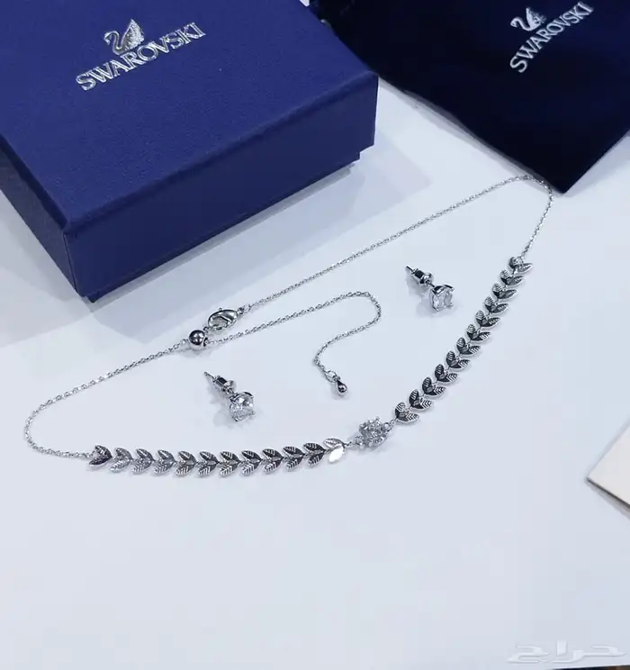 سلاسل هدايا ماركات سوارفيسكي تخفيضات عروض هديه 1