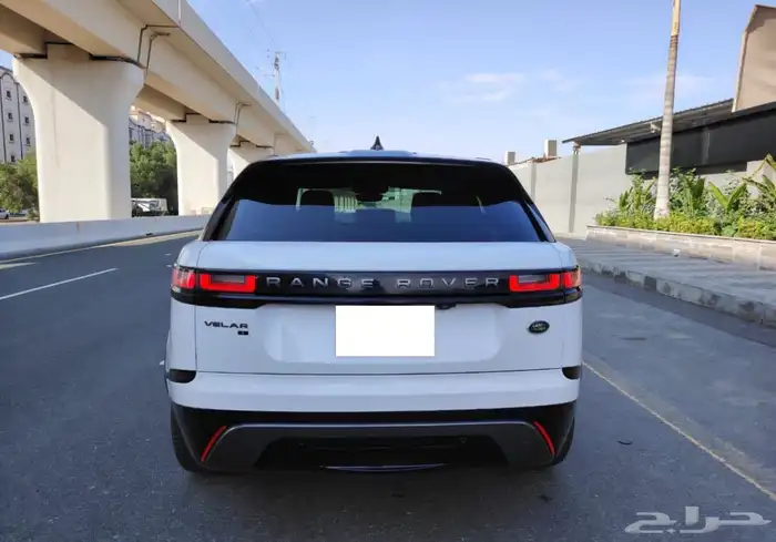 رنج روفر مخزن شبه جديد 2