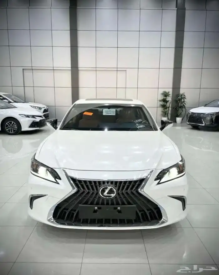 لكزس ES موديل 2025 جميع الالوان والفئات اقساط 4