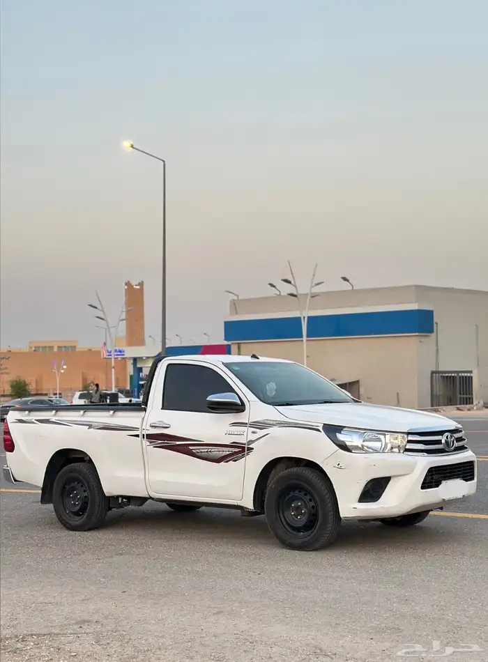 هايلوكس 2019 بنزين GL 3