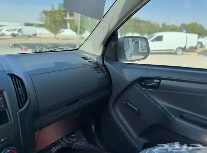 ايسوزو ديماكس جوانب 2026 غماره (مبيعات النقد والتقسيط) 12