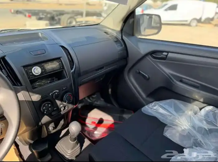 ايسوزو ديماكس جوانب 2026 غماره (مبيعات النقد والتقسيط) 15