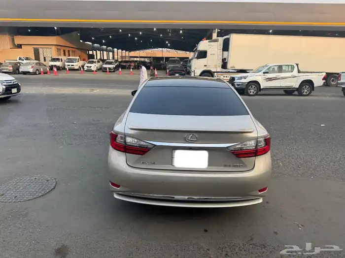 لكزس ES 2016 DD فل كامل 3