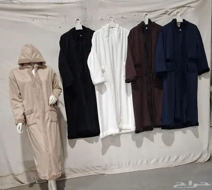 فروات وعبايات صوف للبيع بالجمله 21