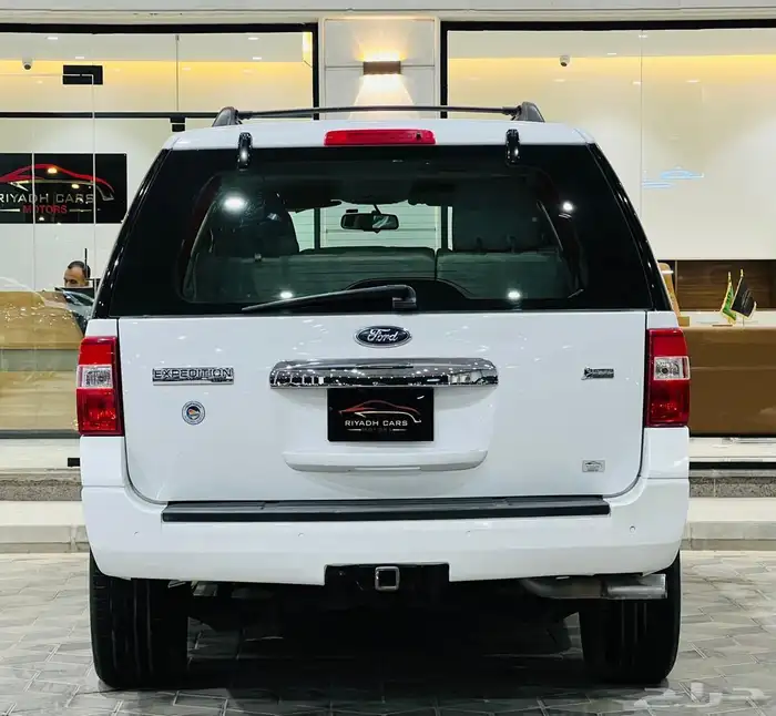 اكسبديشن 2012 قصير ( بحالة ممتازة ) 2