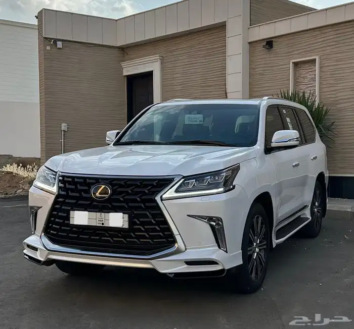 لكزس 2021 سبورت (( عداد 9 الاف فقط مخزن شبه الأصفار )) 2