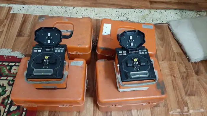 ماكينات لحام فايبر 7