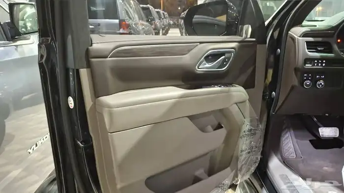 شيفورلية سوبربان 2023 LT مستعملة مفحوصة مضمونة مصينة 4