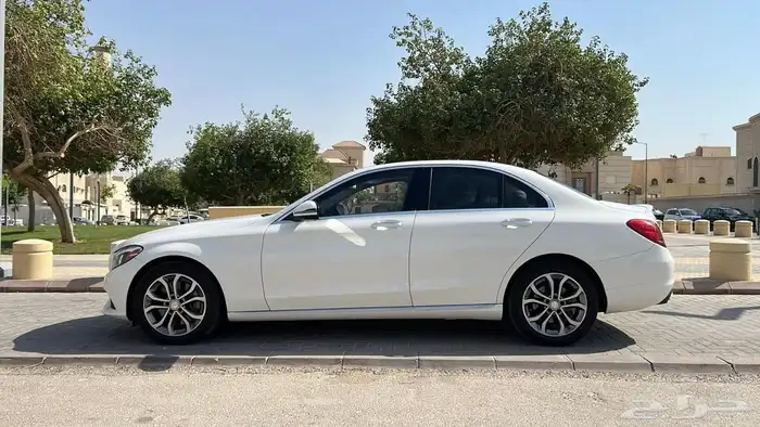 لمحبين النظافة (مرسيدس C300 أستيراد شخصي أصفار)موديل 2016 5