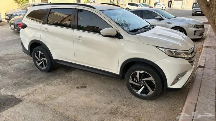 تويوتا رش 2021م ماشي قليل 75الف كيلو 5