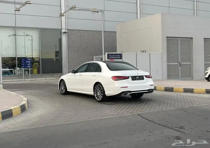 مرسيدس اي 300 2021 15