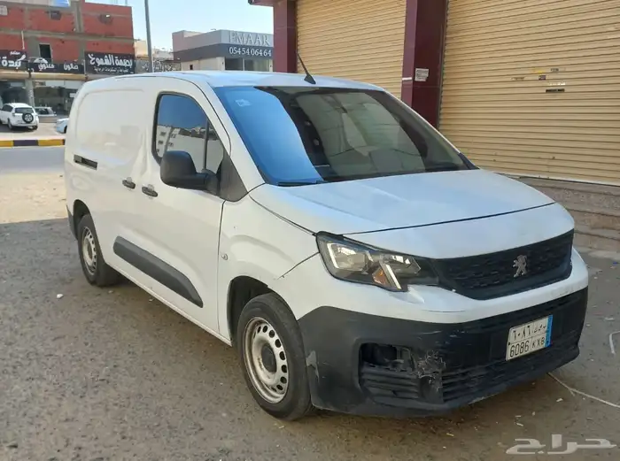 بيجو بارتنر 6