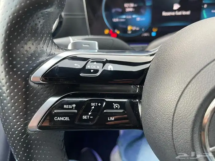 مرسيدس اي 300 2021 8