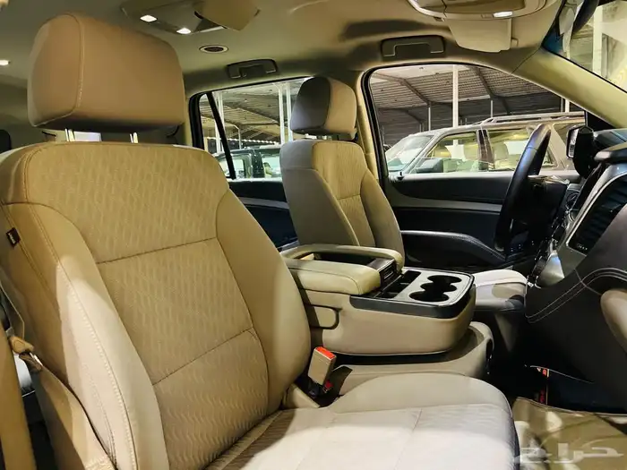 تاهو 2016 قصير ( بحالة ممتازة ) 3