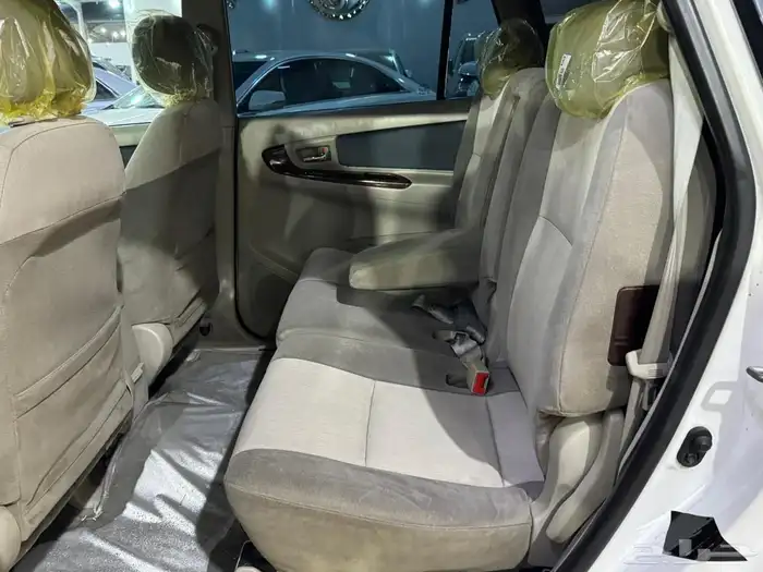 تويوتا انوفا 2012 (( بحالة ممتازة )) 17