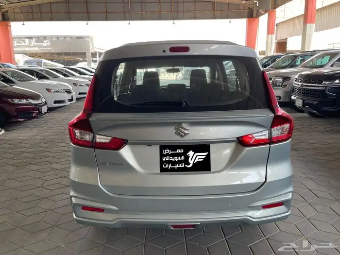 تيقا سوزوكي 7 ركاب 2023 1