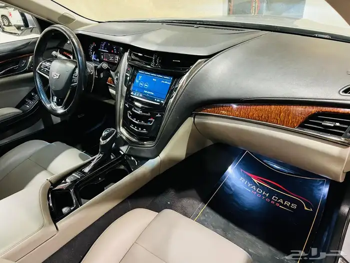 كاديلاك 2019 CTS فل كامل (بحالة ممتازة) 6