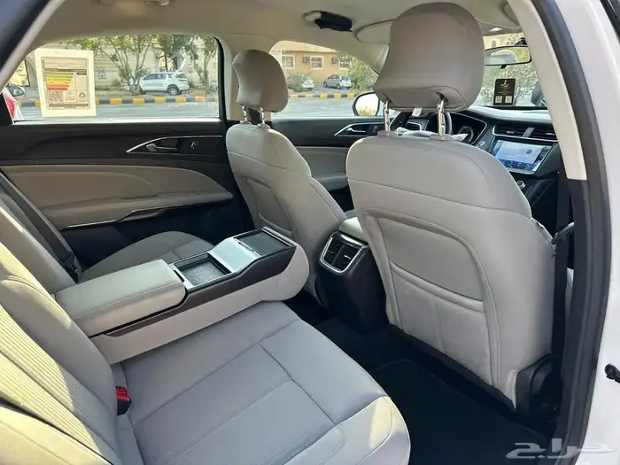 مجموعة فورد اكسبديشن 2021 توكيلات الجزيرة 76