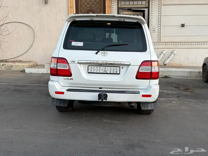 جيب لاندكروزر 2006 VX-R للبيع 3