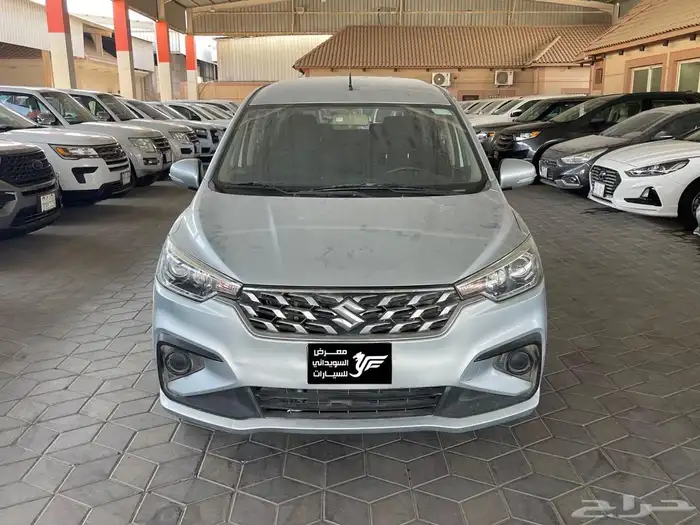 تيقا سوزوكي 7 ركاب 2023 2