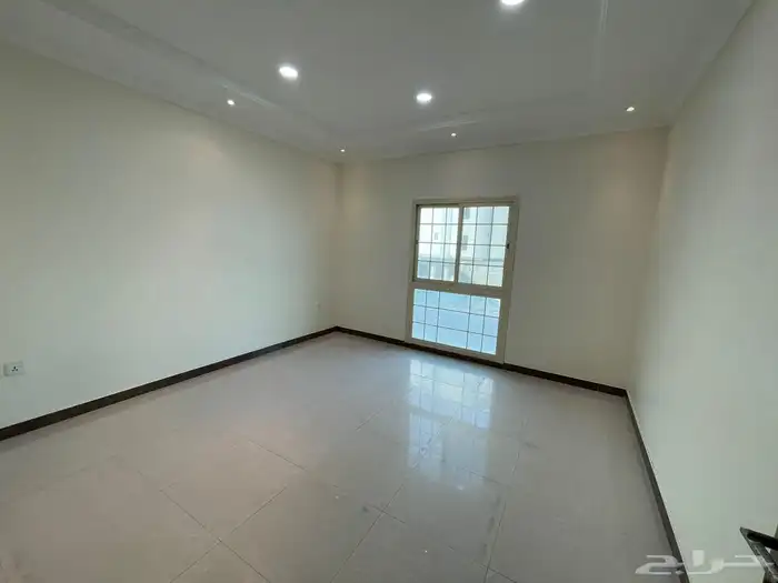 للايجار شقة الخبر 4