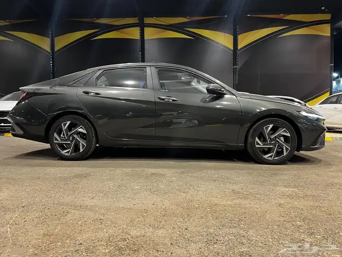 النترا 2025 كمفورت رمادي ( اصفار) 9