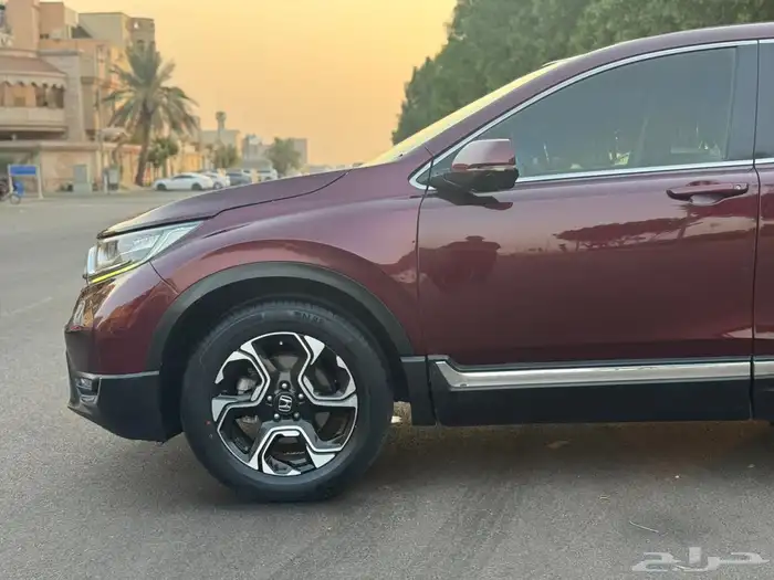 هوندا CRV 2017 فل كامل صيانات وكاله نظيف جدا 4