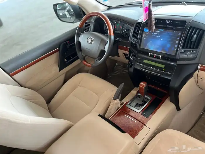 لاندكروزر وكالة سعودي.. 2012 10