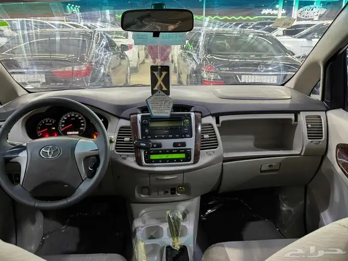 تويوتا انوفا 2012 (( بحالة ممتازة )) 25