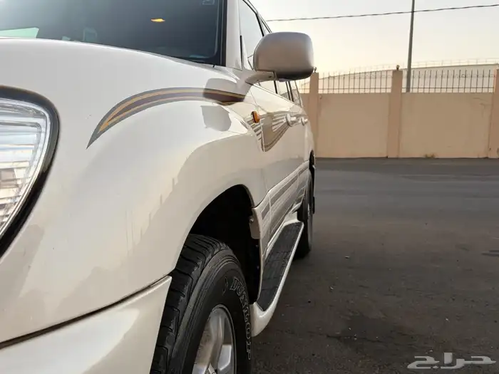 جيب لاندكروزر 2006 VX-R للبيع 6