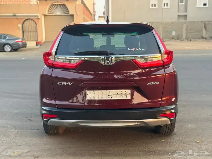 هوندا CRV 2017 فل كامل صيانات وكاله نظيف جدا 7