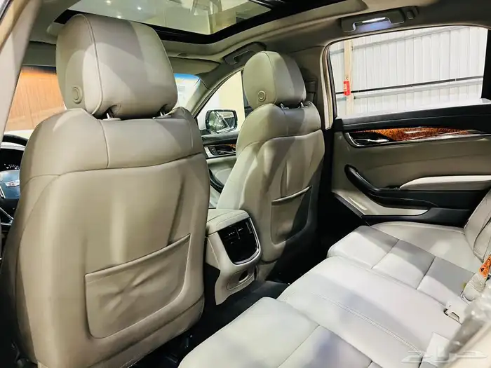 كاديلاك 2019 CTS فل كامل (بحالة ممتازة) 7