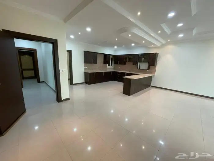 للايجار شقة الخبر 5