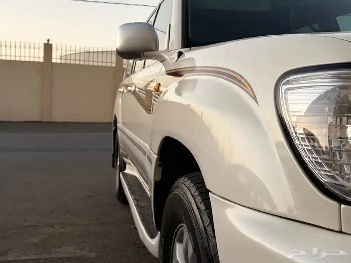 جيب لاندكروزر 2006 VX-R للبيع 7