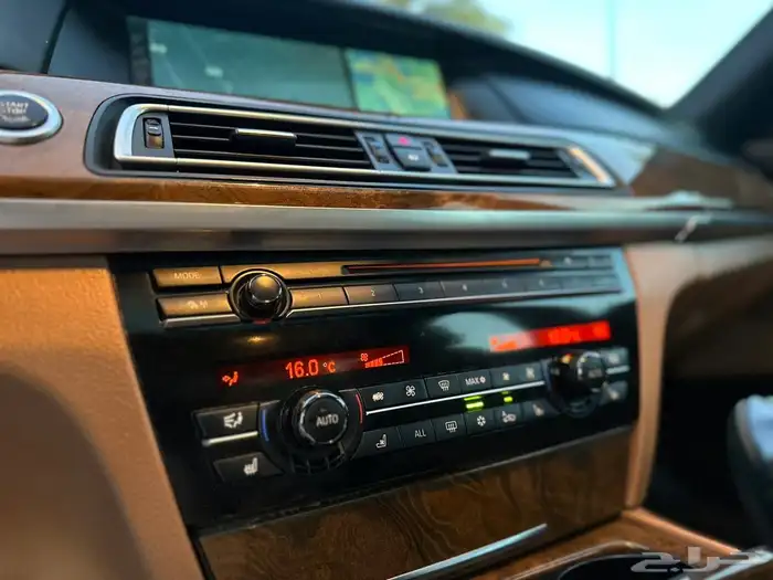 بي ام دبليوIL750 10