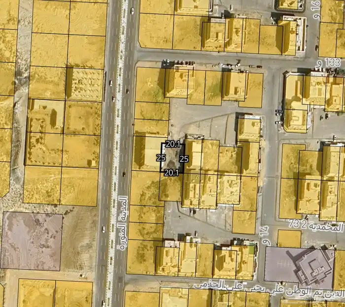 أرض للبيع مخطط 7 خلفية تجاري 1