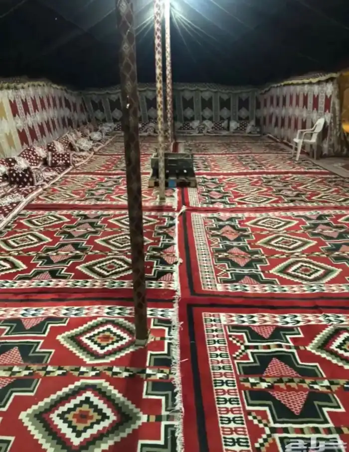 مخيم للبيع قسمين وماطور رامبو حجم 7000 12