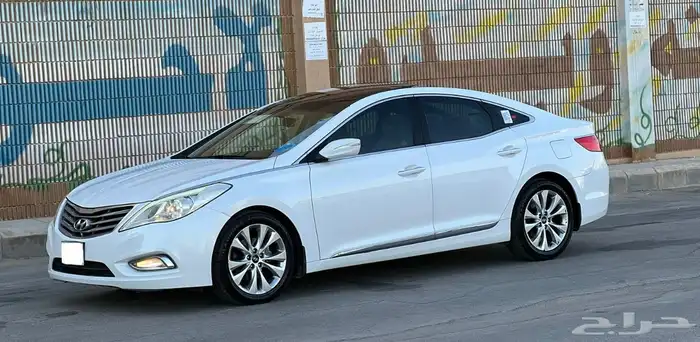 هيونداي ازيرا 2012 2