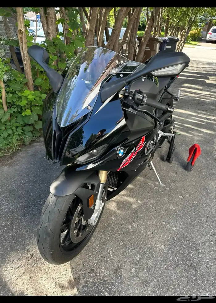 للبيع دباب بي ام دبليو اس 1000 ار ار موديل 2022 8