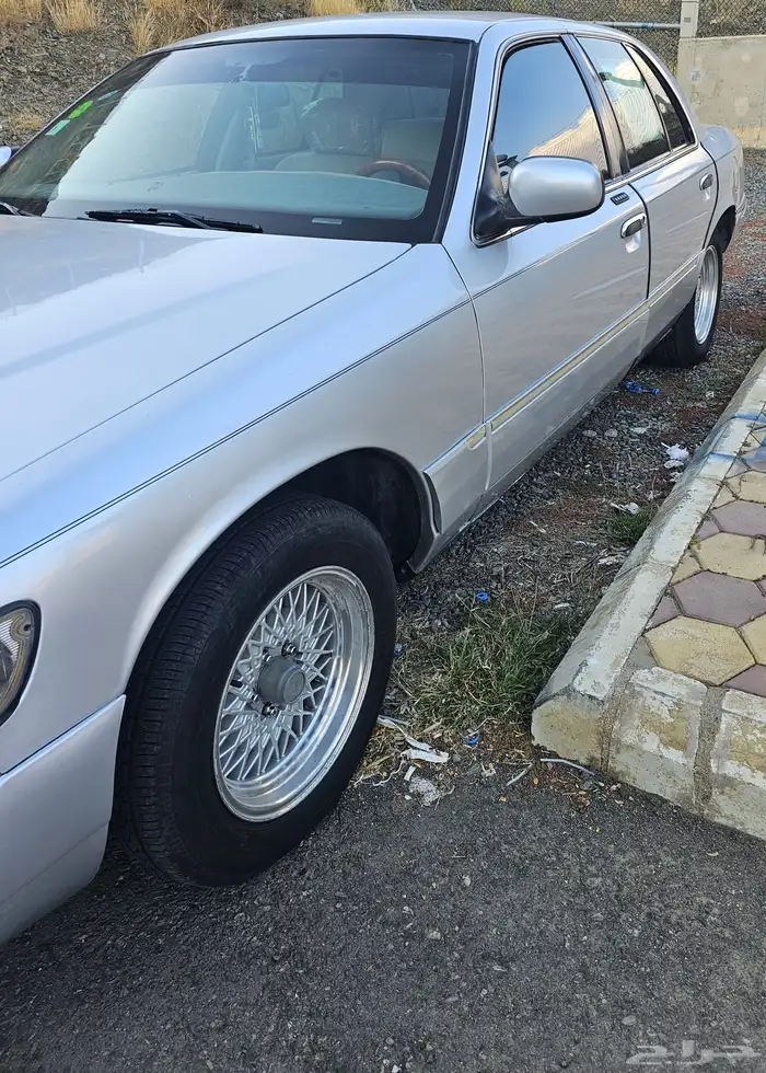 فورد ماركيز 2002 للبيع نظيفة جدا.. 8