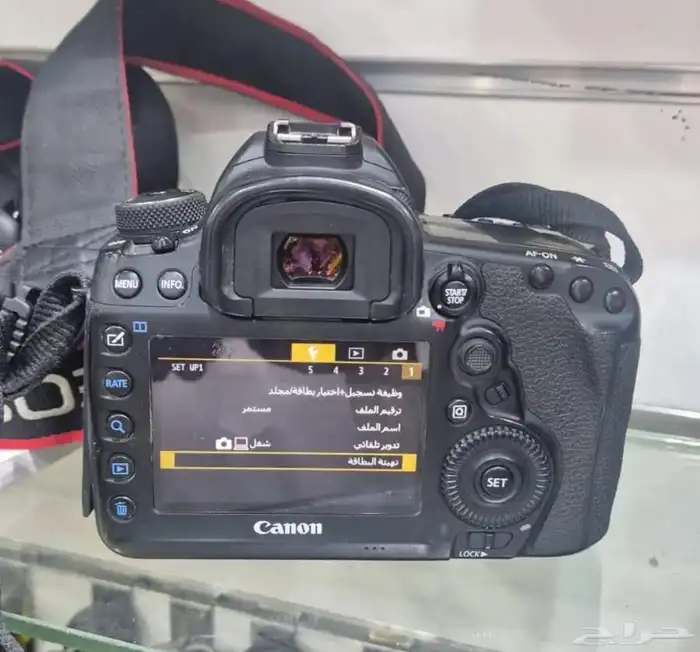 معدات تصوير فوتوغرافي كانون 6