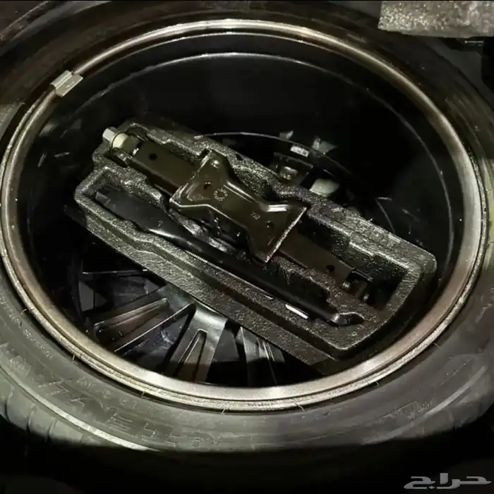 نيسان مكسيما SR فل كامل موديل 2020 على الشرط 17